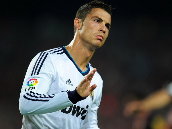 Tin tối 9/12: Leonardo dự đoán CR7 sẽ đoạt Quả bóng vàng ảnh 1