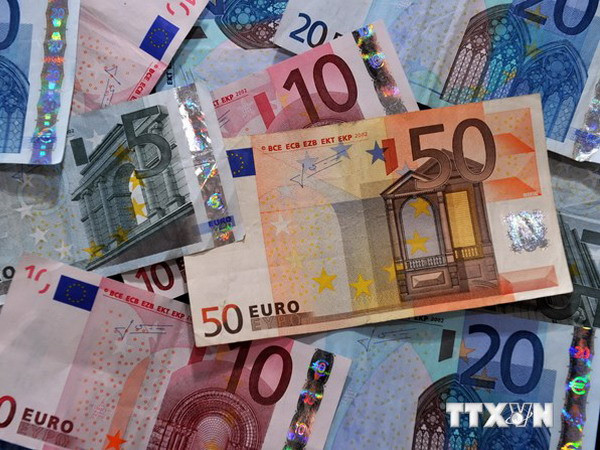 OECD: Kinh tế Eurozone đình trệ, đe dọa tăng trưởng toàn cầu ảnh 1