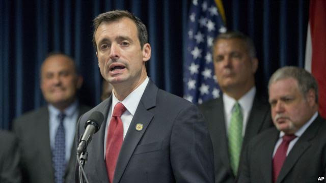 Mỹ treo thưởng 5 triệu USD lấy tin về thủ lĩnh băng đảng Colombia ảnh 1