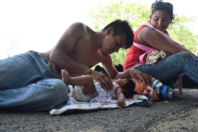 Mỹ mở văn phòng đặc biệt cho những trẻ di cư bị tách khỏi gia đình ảnh 1