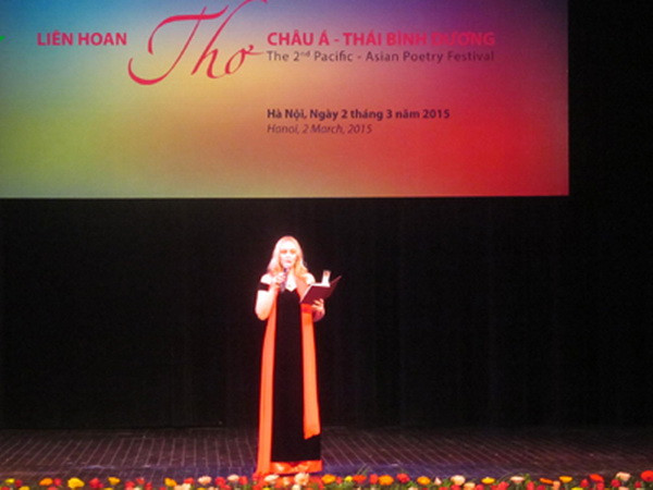 Thơ Việt Nam từ cổ điển đến hiện đại - nơi lưu giữ tâm hồn Việt ảnh 1