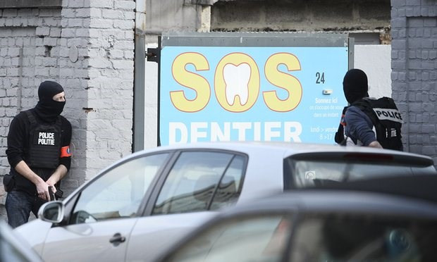 Bỉ công bố tên một kẻ đồng lõa mới trong vụ tấn công tại Paris ảnh 1