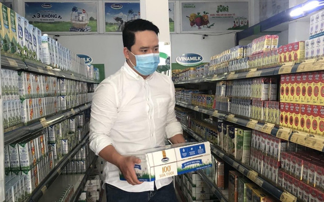 Muôn vàn tâm tư của bố mẹ khi trẻ tựu trường mùa dịch COVID-19 ảnh 4