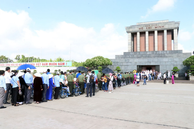 Lăng Chủ tịch Hồ Chí Minh: Nơi hội tụ tình cảm, niềm tin ảnh 2