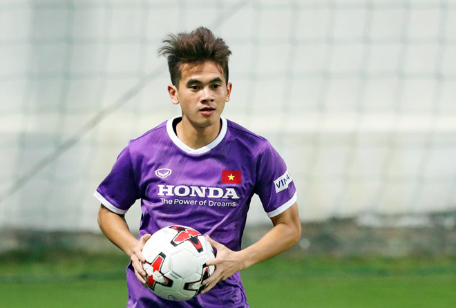 HLV Park Hang-seo triệu tập Văn Kiên, gia cố hàng thủ tuyển Việt Nam ảnh 1