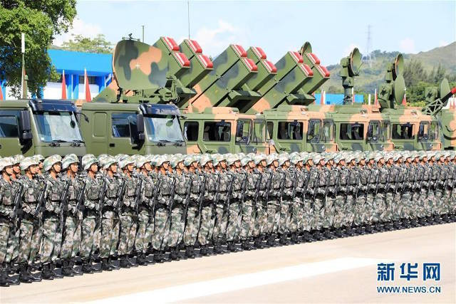 Ông Tập Cận Bình dự lễ diễu binh lớn chưa từng có tại Hong Kong ảnh 2