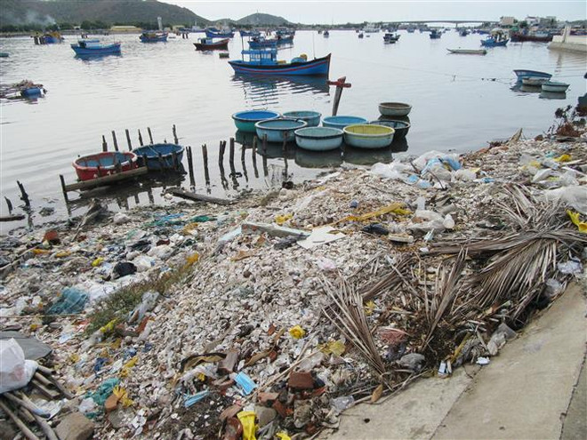 Công ty Nhật Bản cân nhắc thu gom rác thải nhựa ở vùng biển Việt Nam ảnh 1