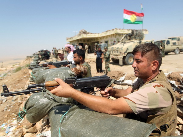 Italy cân nhắc việc cung cấp vũ khí cho người Kurd ở Iraq ảnh 1