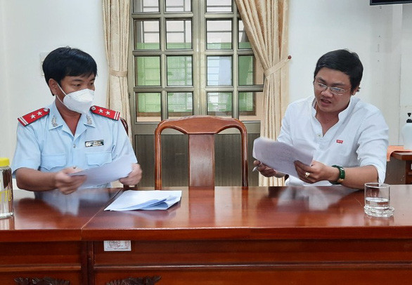 Phạt YouTuber thông tin sai sự thật ở livestream của bà Phương Hằng ảnh 1