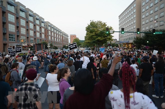 Sự kiện quốc tế 2-8/4: Nước Mỹ rung chuông tưởng nhớ Luther King ảnh 2