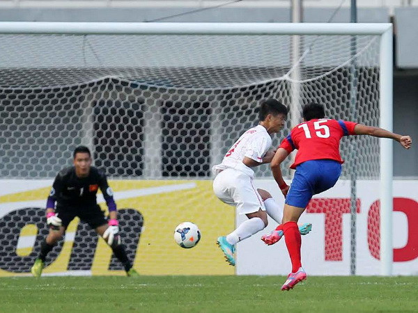 [Photo] U19 Việt Nam thất bại trước nhà vô địch U19 Hàn Quốc ảnh 6