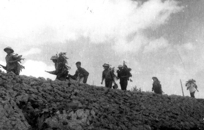 Vai trò của dân quân tự vệ Việt Nam trong quốc phòng toàn dân ảnh 2