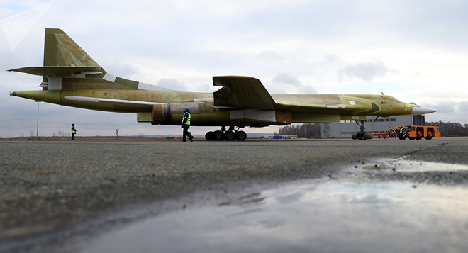 Nga sắp ra mắt máy bay ném bom chiến lược hiện đại Tu-160M2 ảnh 1