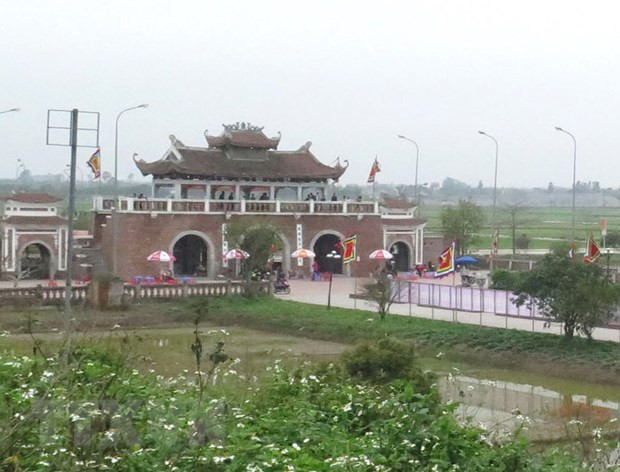 Cổng vào Khu di tích Quốc gia đặc biệt Đền Trần, xã Tiến Đức, Hưng Hà, Thái Bình. (Ảnh: Xuân Tiến/TTXVN) Từ 0 giờ ngày 18/2 Thái Bình đóng cửa các di tích, cơ sở tôn giáo ảnh 1