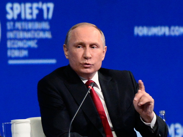 Bộ phim "The Putin Interviews" đề cập tới quan hệ với Mỹ và NATO ảnh 1