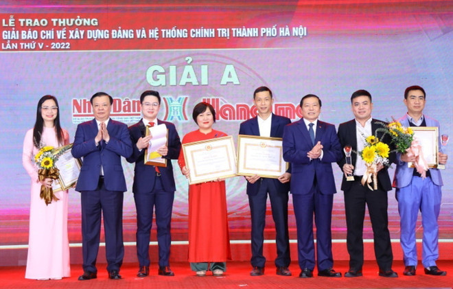 Hà Nội: Trao giải Báo chí về xây dựng Đảng và hệ thống chính trị ảnh 1