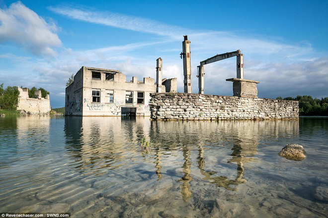 Khám phá nhà tù Rummu - Điểm đến ưa thích của thợ lặn thế giới ảnh 1