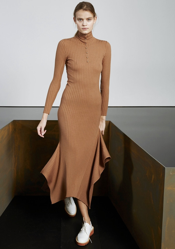 Bốn mẫu đầm quyến rũ có thể "gây bão" trong ngày giao mùa ảnh 21