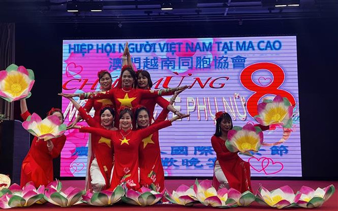 Phụ nữ Việt Nam tại Macau hướng về quê hương đất nước ảnh 1