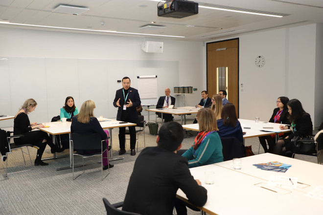 Giáo dục là lĩnh vực hợp tác quan trọng giữa Việt Nam và Anh ảnh 1