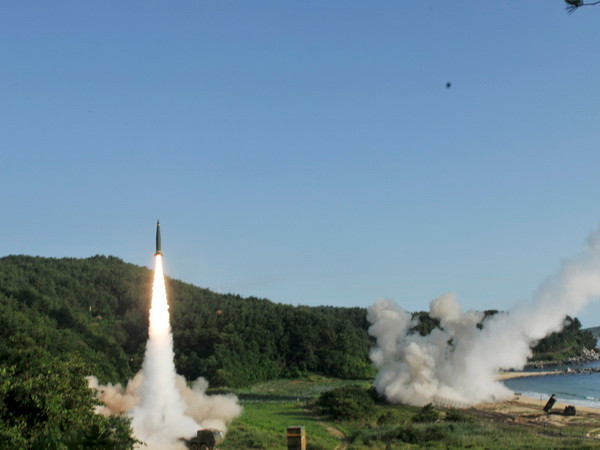 Mỹ khẳng định duy trì các cuộc tập trận chung với Hàn Quốc ảnh 1