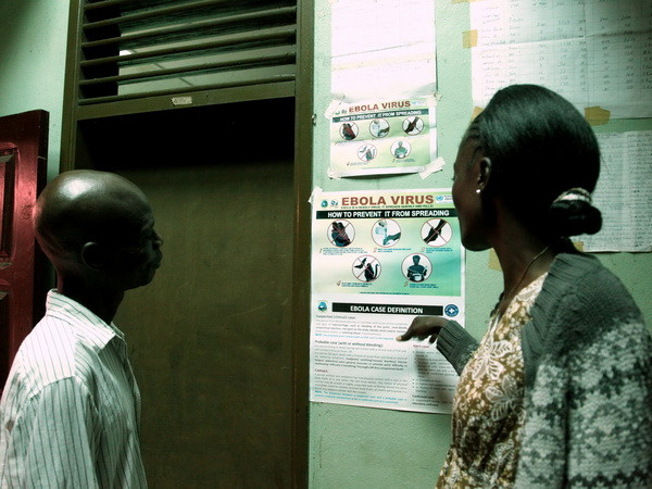WHO xác nhận hơn 930 trường hợp tử vong do dịch Ebola ảnh 1