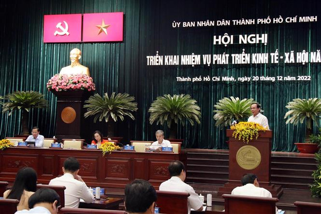 Nâng cao trách nhiệm thực hiện công vụ của cán bộ TP.HCM ảnh 2