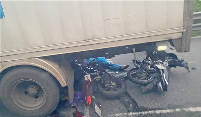 Lâm Đồng triệu tập tài xế gây tai nạn nghiêm trọng trên đèo Bảo Lộc ảnh 1