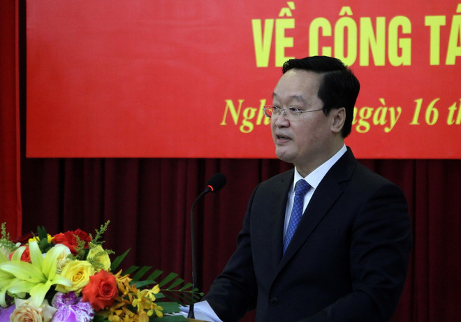 TTXVN_1611 Bi thu tinh uy Nghe An 2.jpg