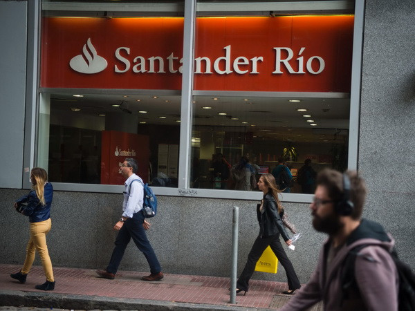 Argentina hoàn thành thanh toán nợ cho các nhà đầu cơ ảnh 1