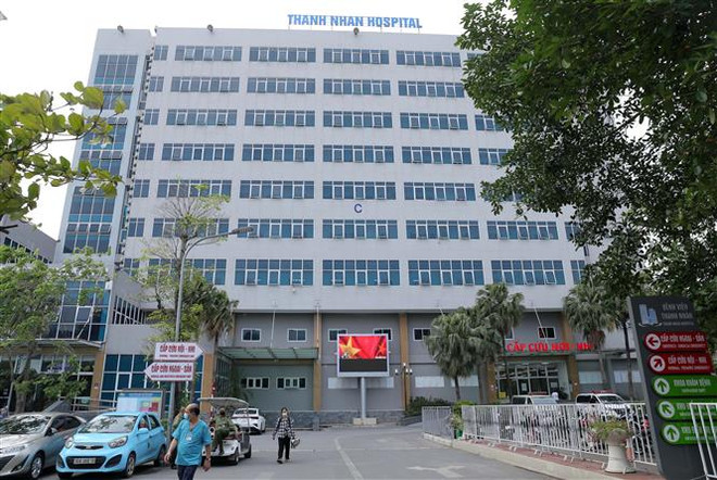 Bệnh viện Thanh Nhàn. (Ảnh: Hoàng Hiếu/TTXVN) Hà Nội: Yêu cầu bệnh viện đầu ngành sẵn sàng hỗ trợ điều trị COVID-19 ảnh 1