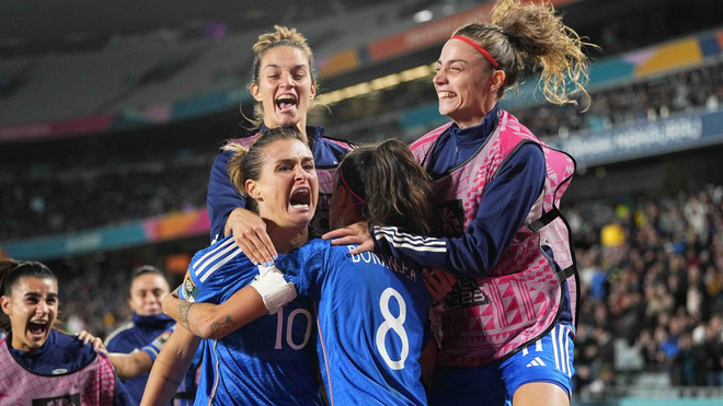 Italy liệu có sớm giành vé vào vòng 1/8 World Cup Nữ 2023? (Nguồn: CNN) Lịch trực tiếp World Cup Nữ ngày 29/7: Thêm 2 đội vào vòng 1/8? ảnh 1