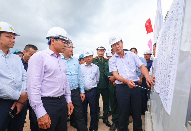 Nhà thầu bắt nhịp làm cao tốc Bắc-Nam để hoàn thành đúng tiến độ ảnh 1