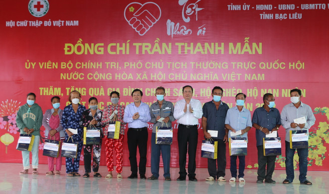 Phó Chủ tịch Quốc hội Trần Thanh Mẫn tặng quà Tết tại Bạc Liêu ảnh 1