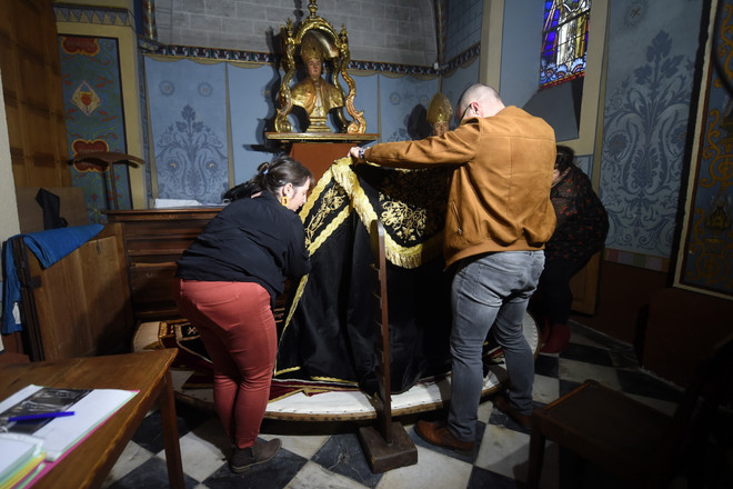 3 đối tượng thực hiện vụ trộm táo tợn tại nhà thờ, lấy đi nhiều cổ vật ảnh 2