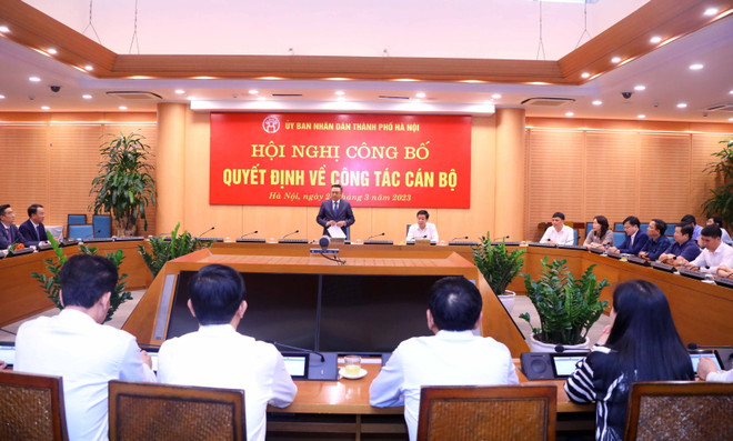 Thành phố Hà Nội điều động, bổ nhiệm nhiều cán bộ chủ chốt ảnh 3