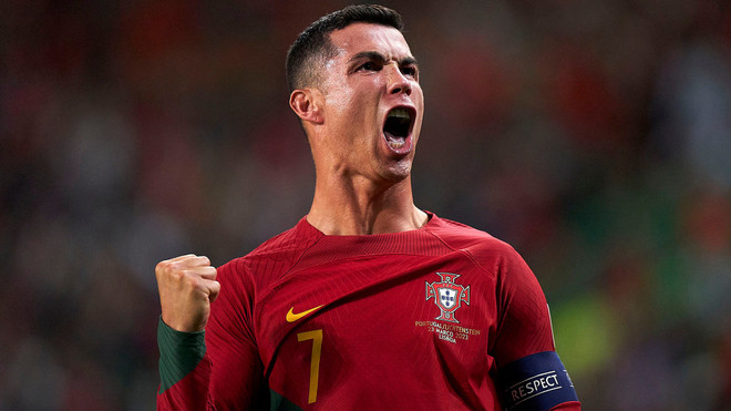 Cristiano Ronaldo thiết lập nên kỷ lục mới trong sự nghiệp ảnh 1
