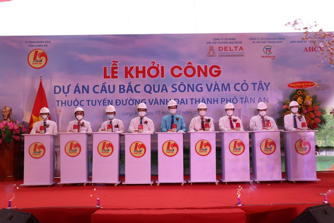 Long An: Khởi công xây dựng cầu bắc qua sông Vàm Cỏ Tây ảnh 1