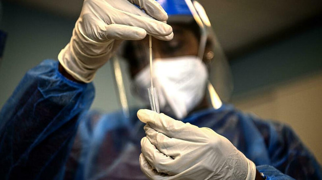 Bỉ: Ca bệnh hiếm gặp khi nhiễm cùng lúc 2 biến thể virus SARS-CoV-2 ảnh 1