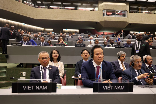 ttxvn_viet_nam_tham_du_dai_hoi_dong_ipu_lan_thu_149_1810.jpg
