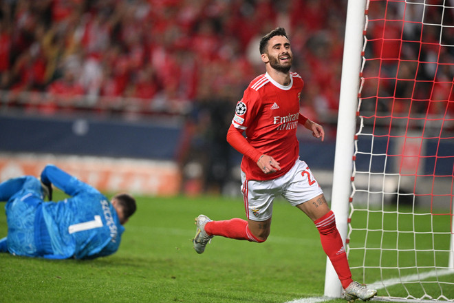 Thắng hủy diệt 7-2, PSG thẳng tiến vào vòng 1/8 Champions League ảnh 2