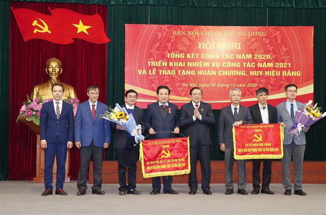 Nâng cao hiệu quả tham mưu, chỉ đạo các vụ việc về tham nhũng, kinh tế ảnh 2