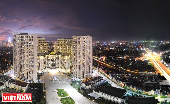 Vẻ đẹp diễm lệ và quyến rũ của Thủ đô Hà Nội theo năm tháng ảnh 1