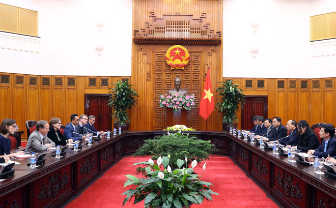 Thủ tướng Nguyễn Xuân Phúc tiếp Phó Chủ tịch Nghị viện châu Âu ảnh 2