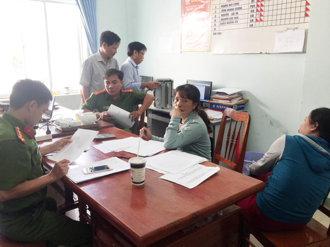 Ninh Thuận: Bắt quả tang 3 tụ điểm đánh bạc bằng việc ghi số đề ảnh 1