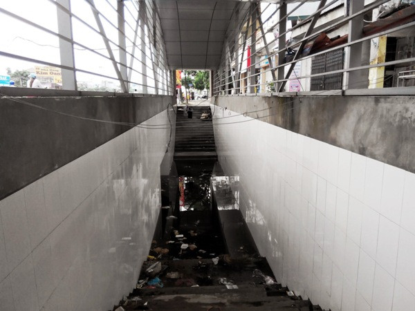 Hầm bộ hành ở Hà Nội: Kém hiệu quả, “chôn” tiền tỷ dưới lòng đất ảnh 2