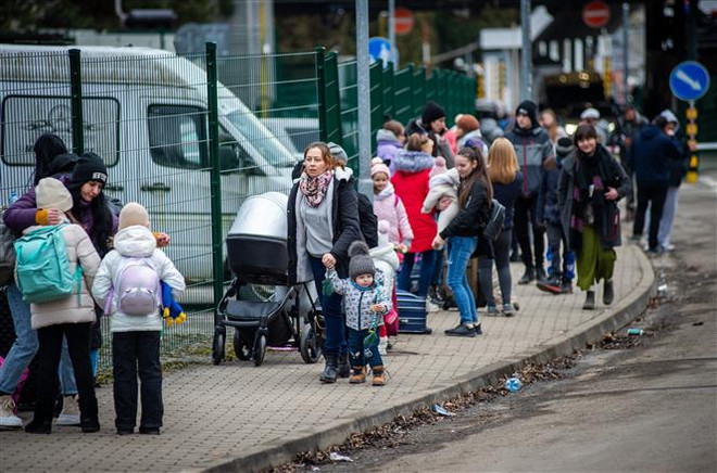 Bỉ gửi trang thiết bị nhân đạo hỗ trợ Slovakia và Moldova ảnh 1
