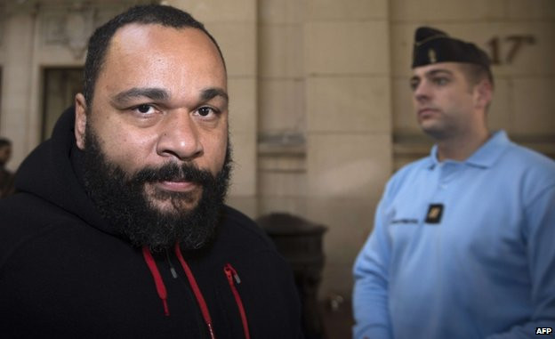 Pháp: Một họa sỹ bị phạt do hành vi dung túng cho khủng bố ảnh 1