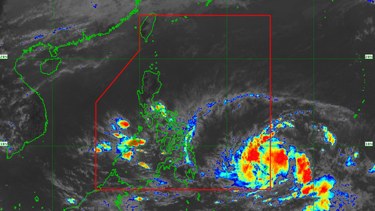Philippines cảnh báo bão Surigae mạnh lên thành siêu bão ảnh 1