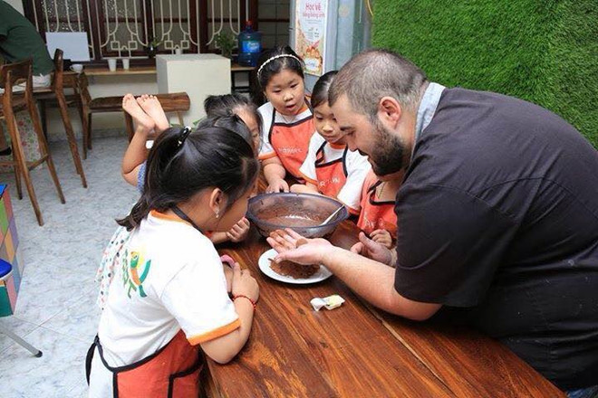 Sau vầng hào quang, doanh nhân “trả giá” không chỉ mồ hôi và nước mắt ảnh 3